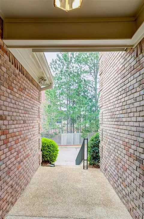 202 Meadow Knoll Dr, Jackson, MS 39211 photo 44