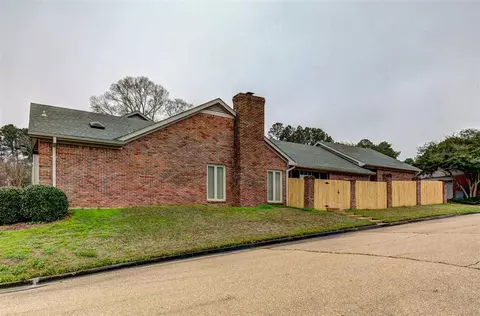 202 Meadow Knoll Dr, Jackson, MS 39211 photo 9