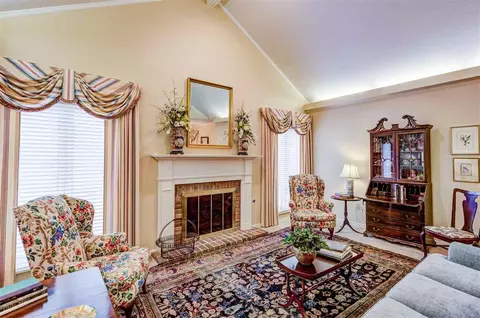202 Meadow Knoll Dr, Jackson, MS 39211 photo 11