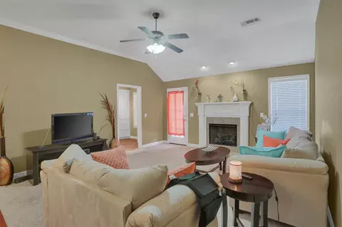 509 Roxbury Pl, Florence, MS 39073 photo 5