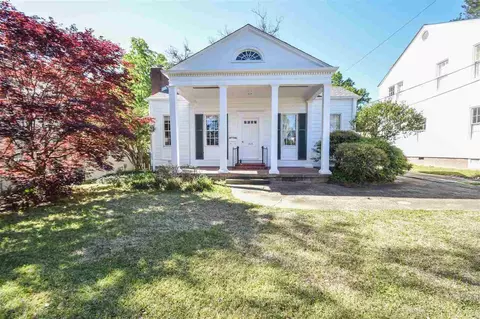 1515 Riverside Dr, Jackson, MS 39202 photo 1