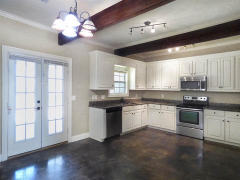 104 Torrence Cv, Byram, MS 39272 photo 5