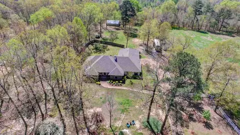 113 Meadowview Dr, Brandon, MS 39047 photo 1