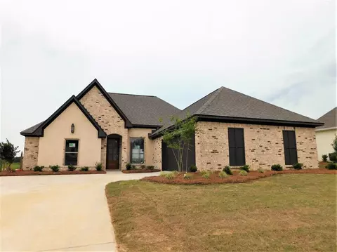 511 Forest Glen Ln, Brandon, MS 39047 photo 1