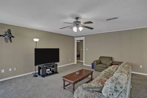 459 1st St, Flora, MS 39071 photo 3