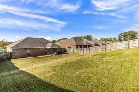275 Cherry Bark Dr, Brandon, MS 39047 photo 4