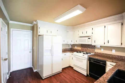 322 Colonial Dr, Madison, MS 39110 photo 7