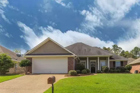 403 Fenway Dr, Brandon, MS 39047 photo 1