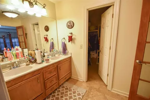460 Powell Cv, Byram, MS 39272 photo 20