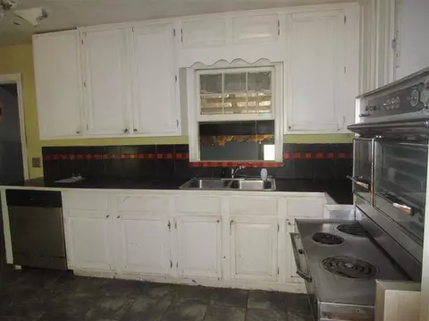 206 S Park Dr, Jackson, MS 39211 photo 6