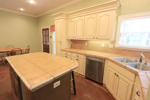 125 Tullos Cv, Brandon, MS 39042 photo 14