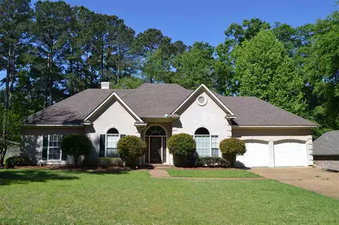 120 Silvertree Xing, Madison, MS 39110 photo 1