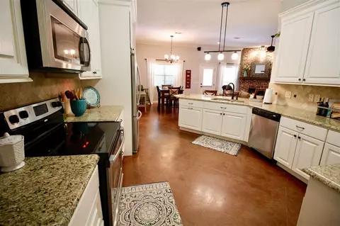 166 Britton Cir, Flowood, MS 39232 photo 9