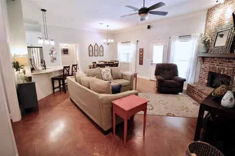 166 Britton Cir, Flowood, MS 39232 photo 2