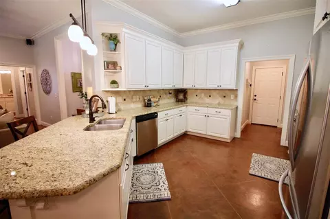 166 Britton Cir, Flowood, MS 39232 photo 5
