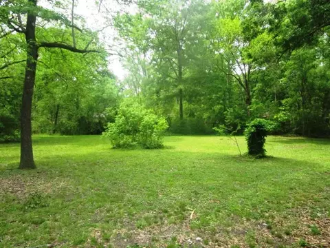 3221 Woodview Dr, Jackson, MS 39212 photo 8