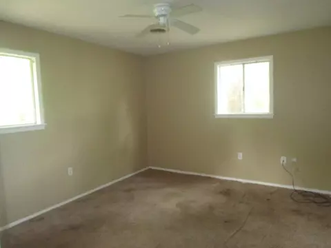 3221 Woodview Dr, Jackson, MS 39212 photo 5