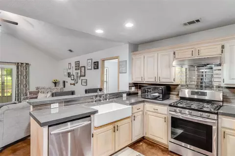 130 Allday Ln, Terry, MS 39170 photo 3