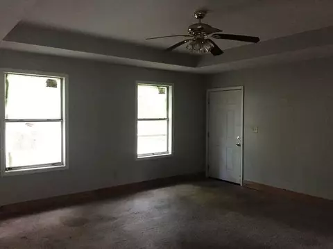381 E Mayes St, Jackson, MS 39206 photo 5