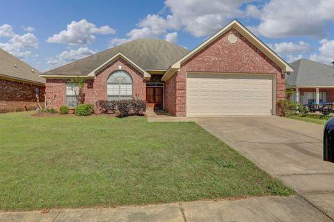 929 Frisky Dr, Brandon, MS 39047 photo 1