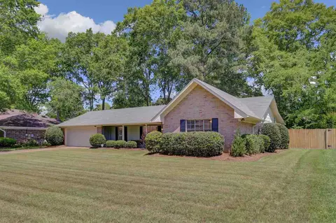 6121 Lake Trace Cir, Jackson, MS 39211 photo 3