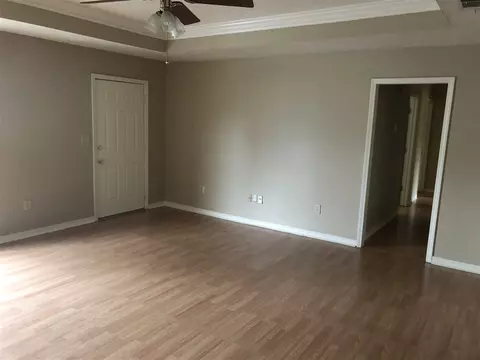 122 Holmar Dr, Brandon, MS 39047 photo 3