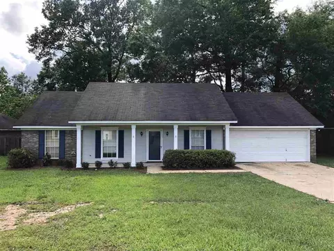 122 Holmar Dr, Brandon, MS 39047 photo 1