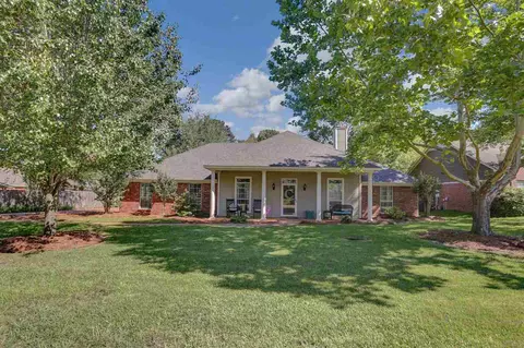 1061 Bayberry Dr, Flowood, MS 39232 photo 1