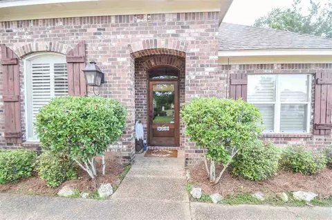 155 Rockbridge Cir, Clinton, MS 39056 photo 3