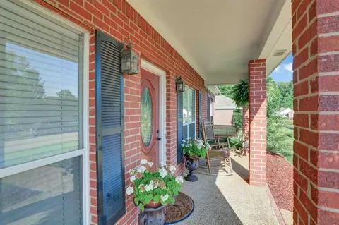 2043 S Cobblestone Cv, Brandon, MS 39042 photo 5