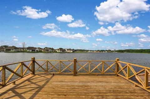 131 Shore View Dr, Madison, MS 39110 photo 1
