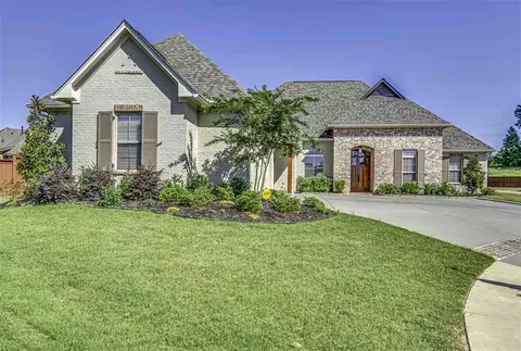 907 Topaz Ct, Flowood, MS 39232 photo 1