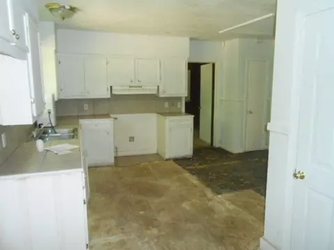 4026 Meadowlane Dr, Jackson, MS 39206 photo 6
