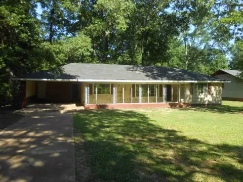 4026 Meadowlane Dr, Jackson, MS 39206 photo 1