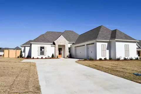 165 Catherine, Clinton, MS 39056 photo 2