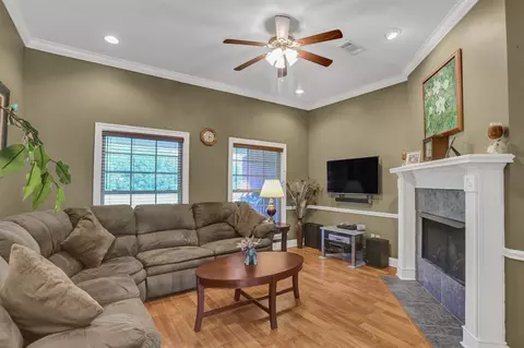 106 Chestnut Dr, Clinton, MS 39056 photo 5