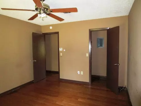 166 York Dr, Jackson, MS 39209 photo 12