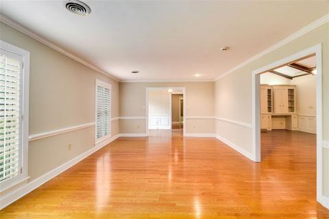147 Rolling Meadows Dr, Jackson, MS 39211 photo 5