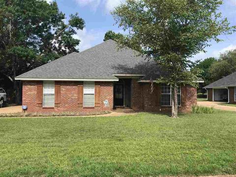 417 Madison Oaks Dr, Madison, MS 39110 photo 1