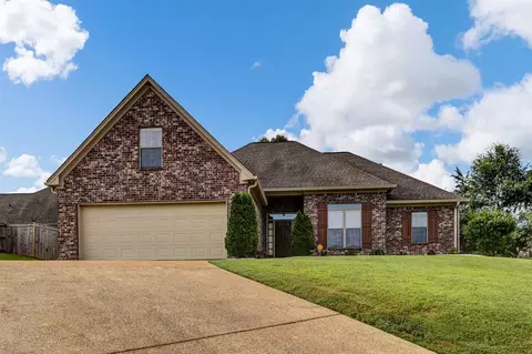 140 Marion Dr, Clinton, MS 39056 photo 1
