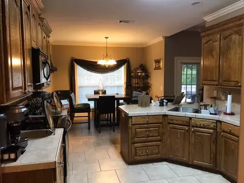 247 John Martin Dr, Brandon, MS 39047 photo 3