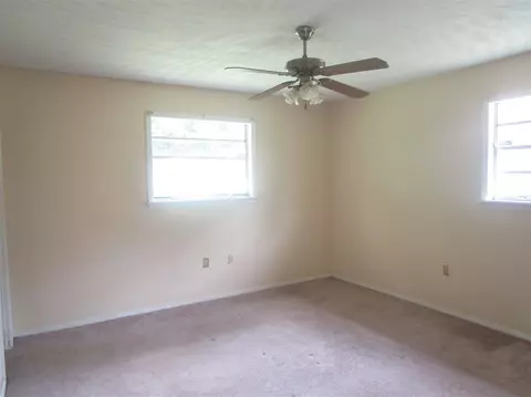 1152 Corinth St, Jackson, MS 39209 photo 7