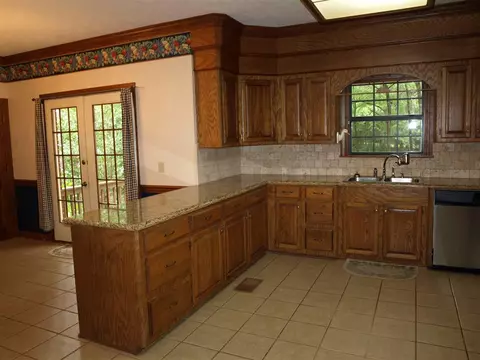 409 Warwick Rd, Clinton, MS 39056 photo 4