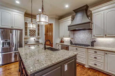 404 Danielle Cv, Brandon, MS 39042 photo 12