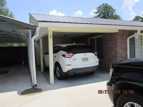 931 Pinehill Cir, Carthage, MS 39051 photo 3