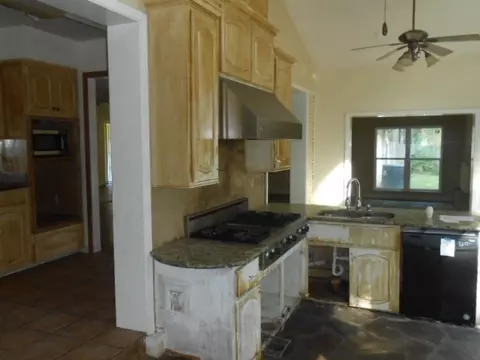 6008 Lake Trace Cir, Jackson, MS 39211 photo 15