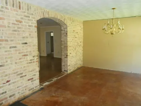 6008 Lake Trace Cir, Jackson, MS 39211 photo 13