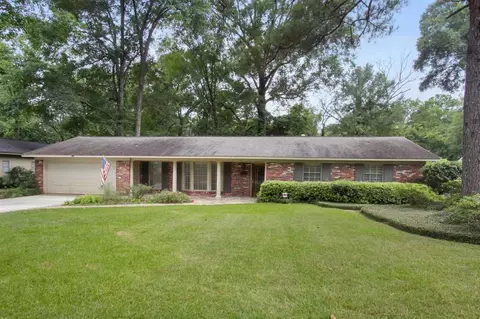 5325 Suffolk Dr, Jackson, MS 39211 photo 1