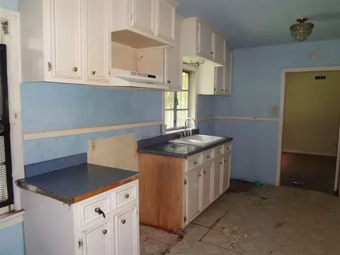 167 Beverly Cir, Jackson, MS 39209 photo 7