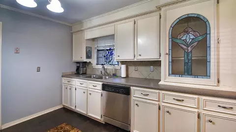207 Pecan Blvd, Brandon, MS 39042 photo 9